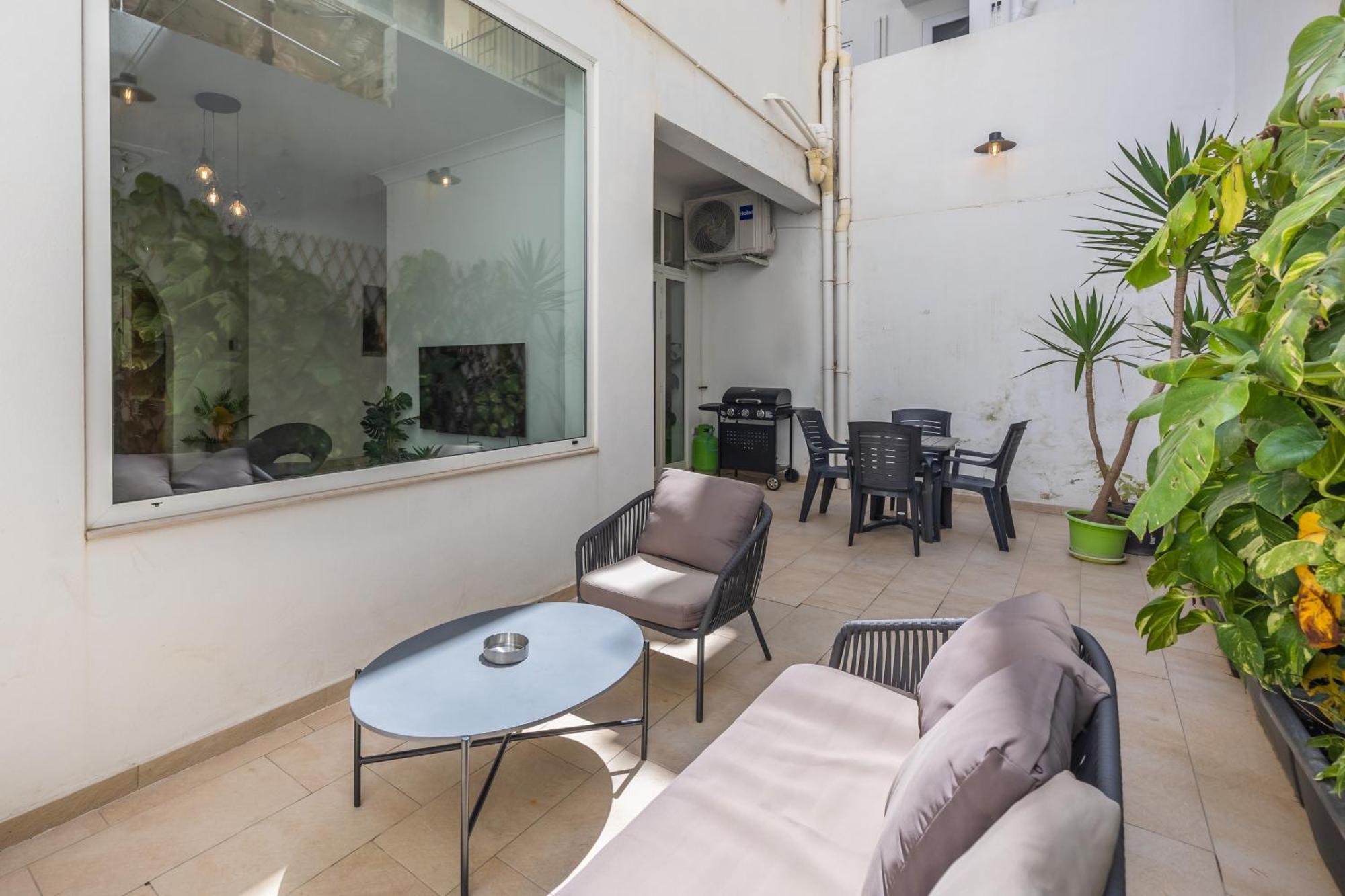 Hard To Come By - Modern & Huge House In Sliema Exterior photo